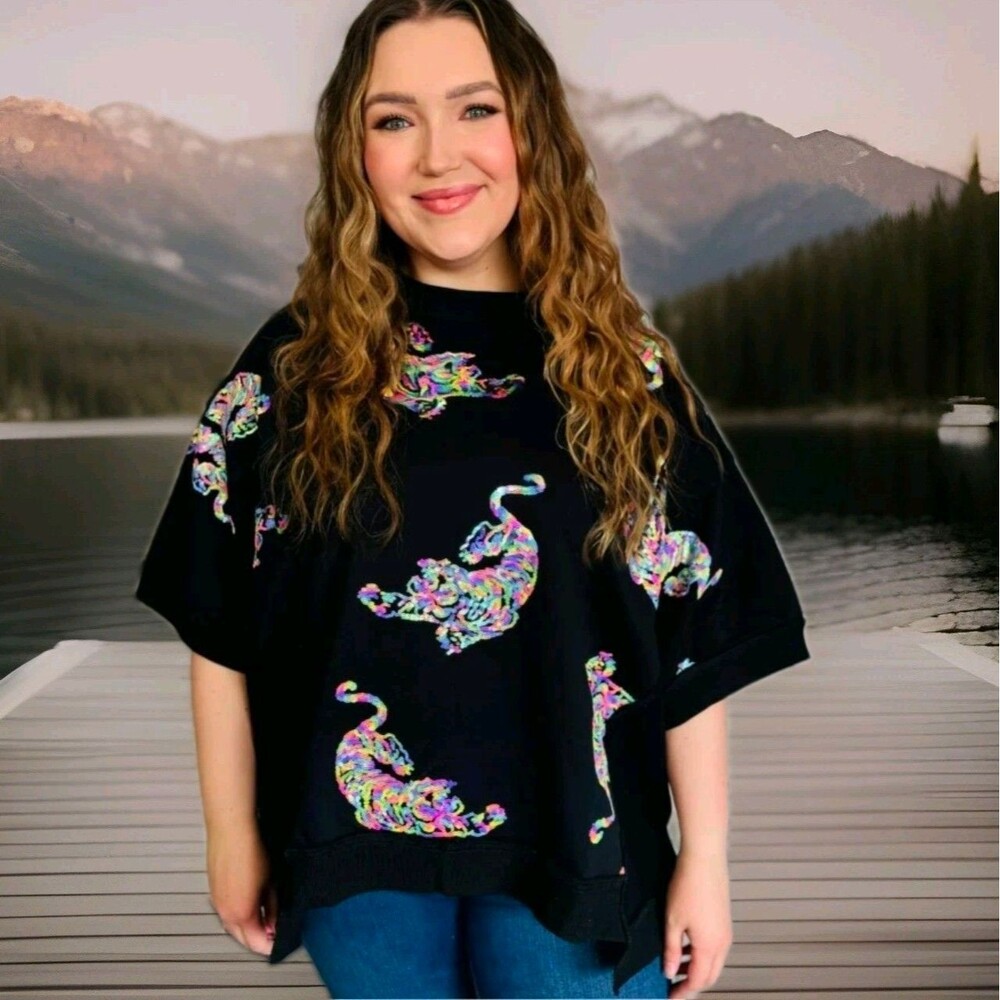 fantastic fawn Boutique top size Small Black With Pastel Sequin Tigers Accent